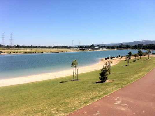 823 Campeiro Street, Champion Lakes