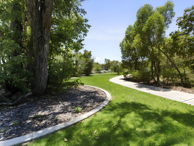 451 Endcliffe Road, Lakelands